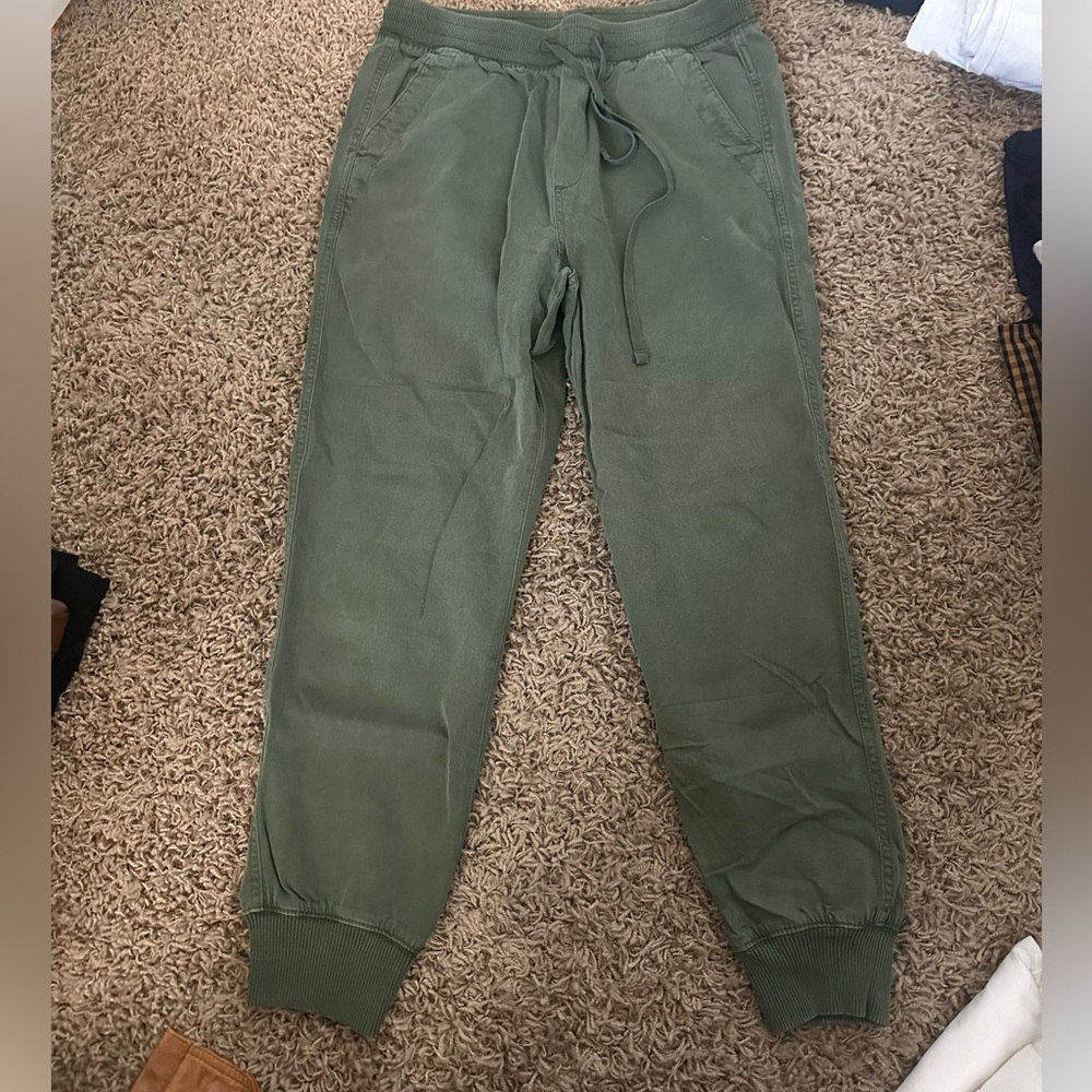 Size Medium GAP joggers, lightly worn